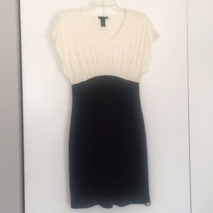 H&M form fitting soft black&white dress nwot so 4